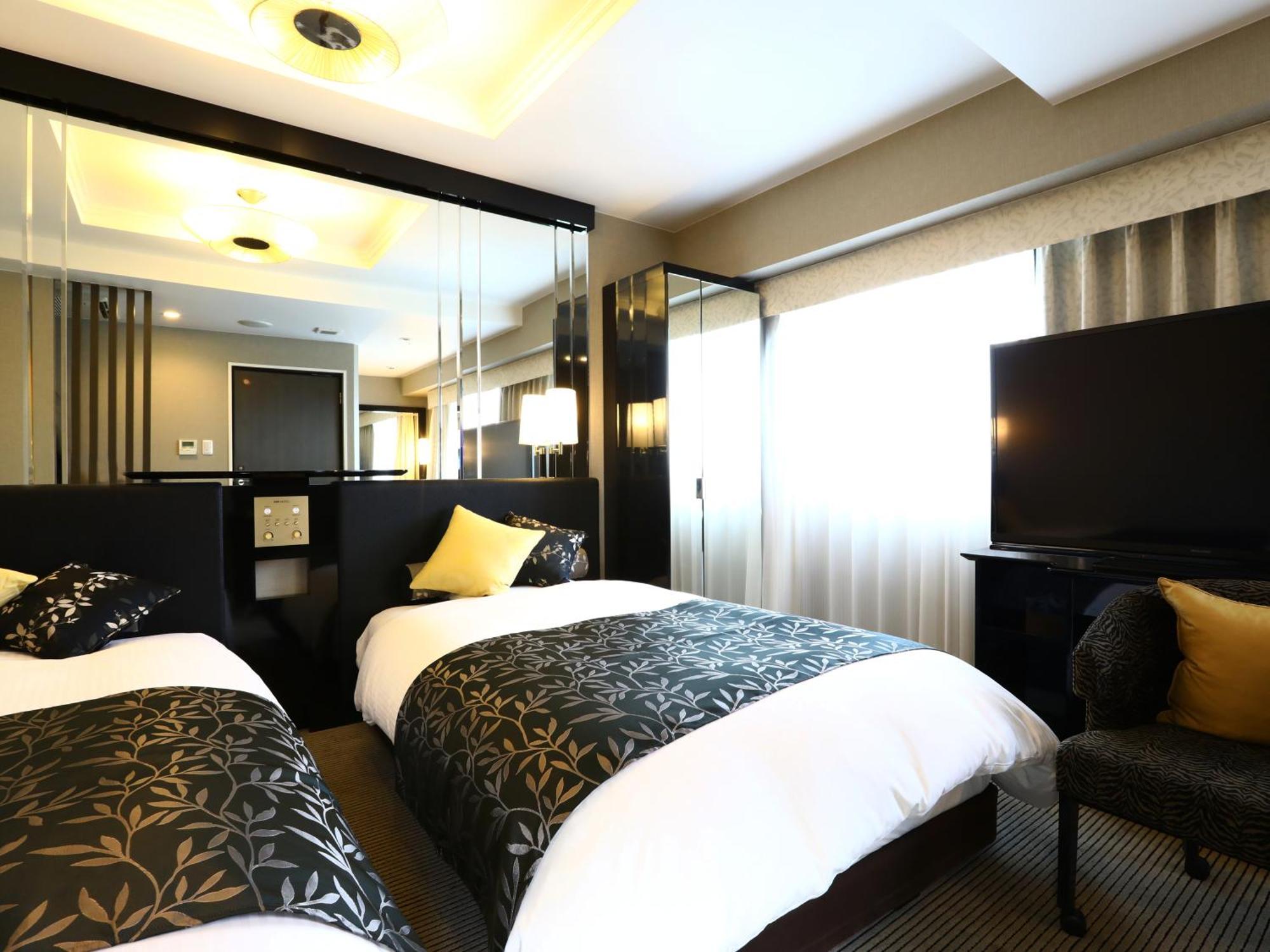 Apa Hotel Higashi Nihombashi Ekimae Токио Экстерьер фото